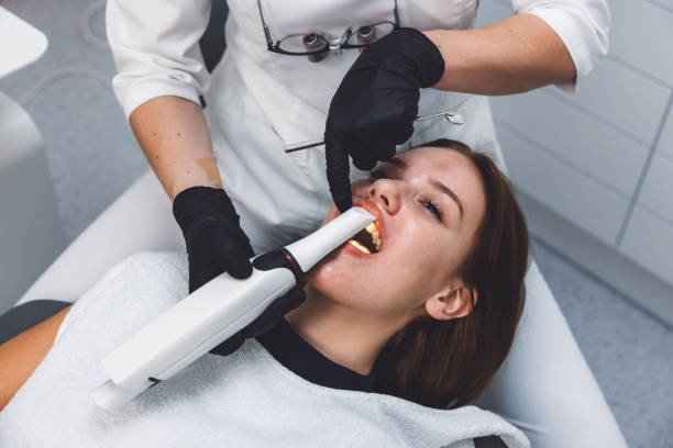 Best Emergency Gum Treatment in Greenhills, OH